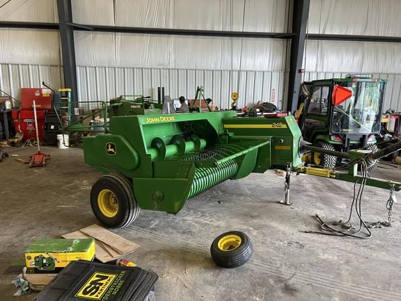 Image of John Deere 348 equipment image 3