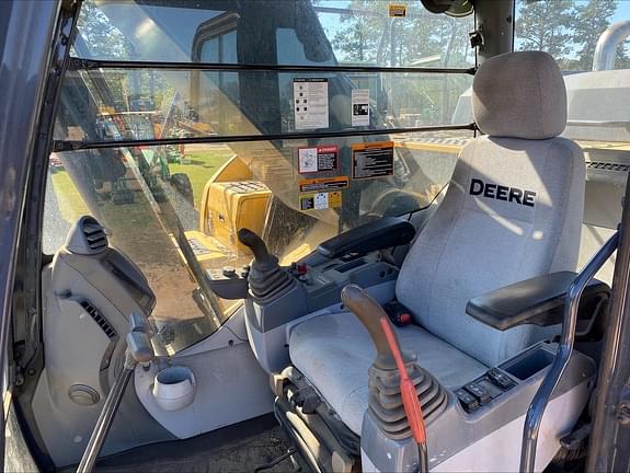 Main image John Deere 350G LC 7