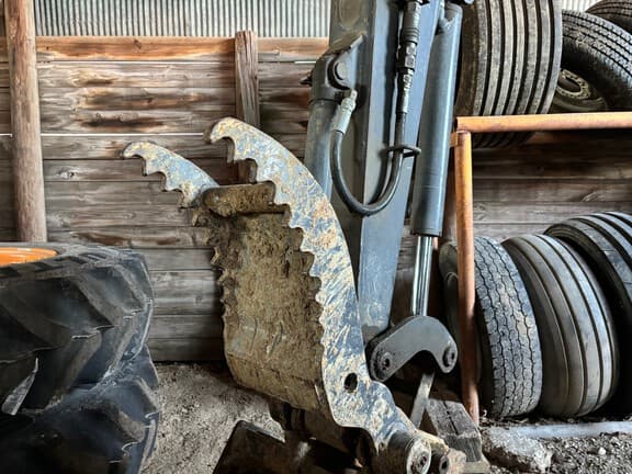 Image of John Deere 35G equipment image 4