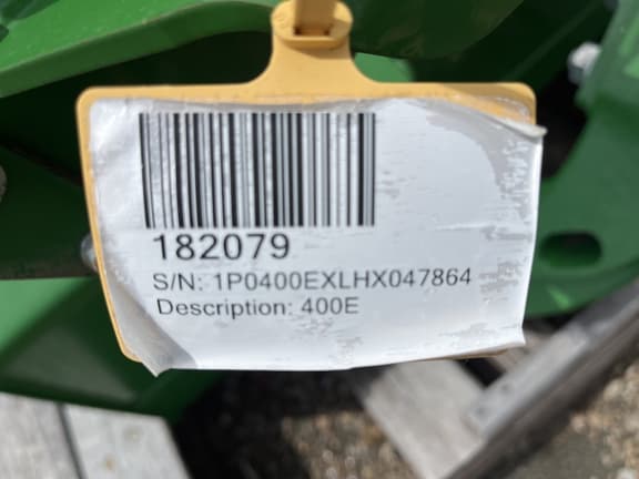 Image of John Deere 400E equipment image 3