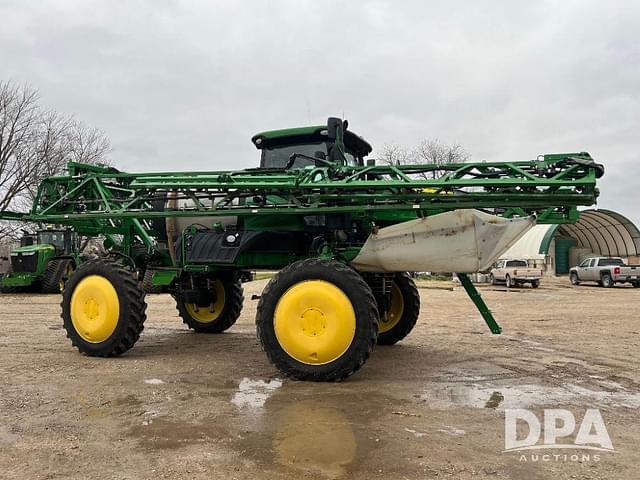 Image of John Deere R4030 equipment image 1