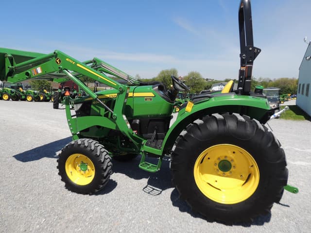 Image of John Deere 4044M equipment image 1