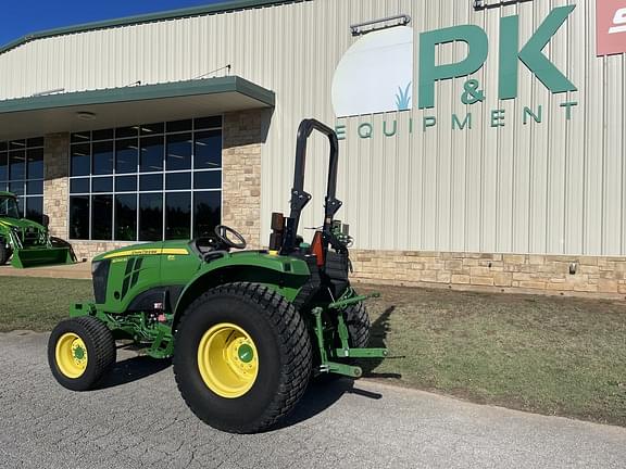 Image of John Deere 4044M equipment image 3