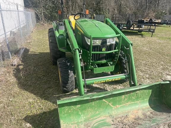 Image of John Deere 4044M equipment image 2