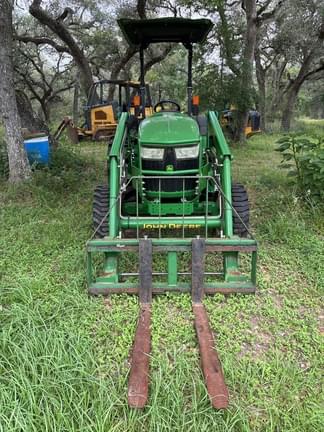 Image of John Deere 4044M equipment image 2