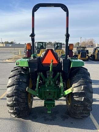 Image of John Deere 4044M equipment image 3