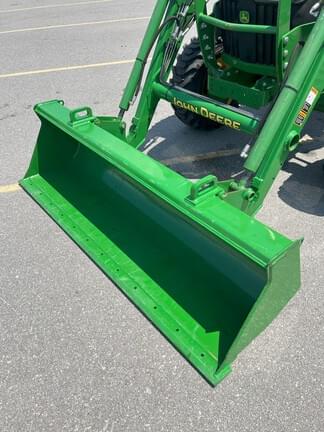 Image of John Deere 4044M equipment image 3