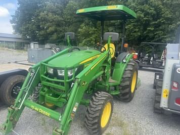 Main image John Deere 4044R