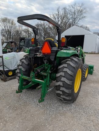 Image of John Deere 4044R equipment image 2