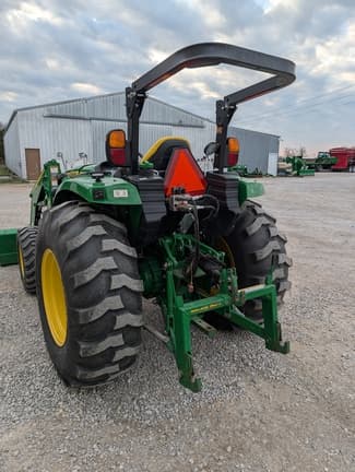 Image of John Deere 4044R equipment image 3