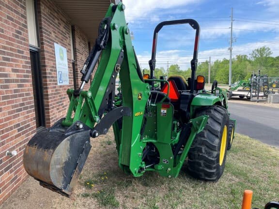 Image of John Deere 4044R equipment image 4