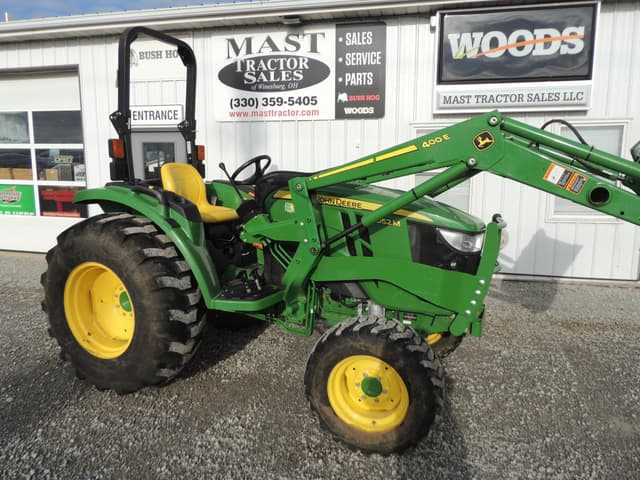 Image of John Deere 4052M equipment image 2