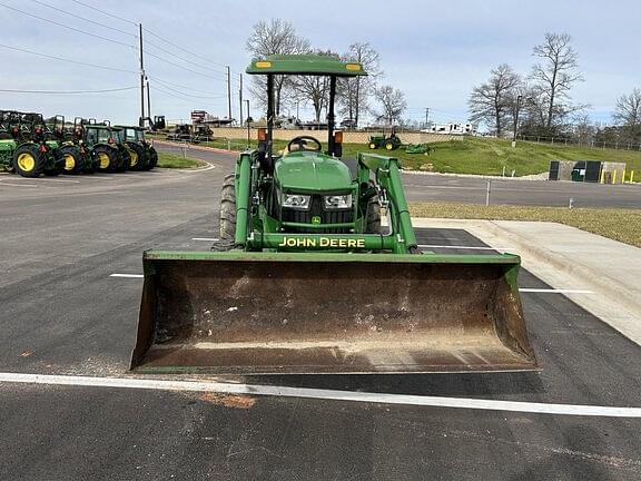 Image of John Deere 4052M equipment image 2