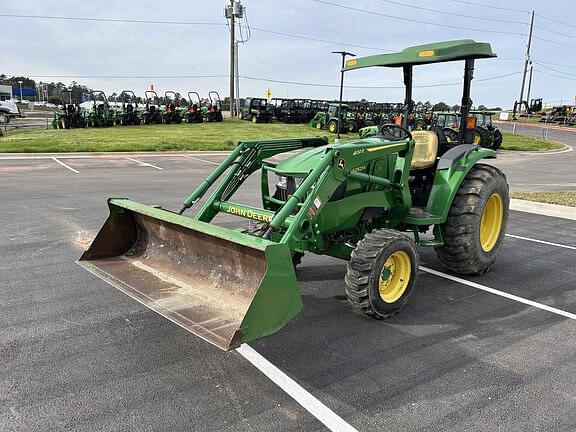 Image of John Deere 4052M equipment image 3