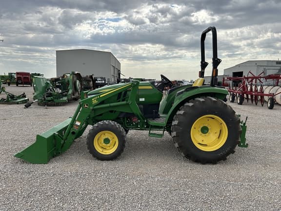 Image of John Deere 4052M equipment image 1