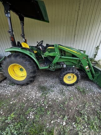 Image of John Deere 4052M Image 0