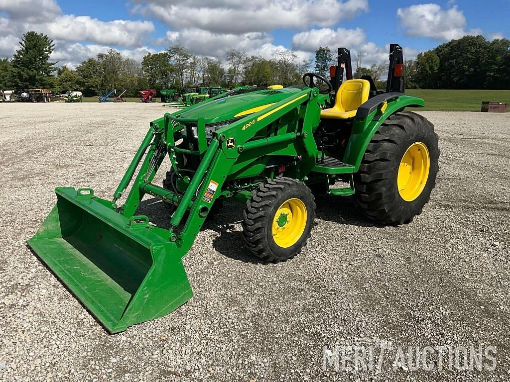 Image of John Deere 4052M Primary image