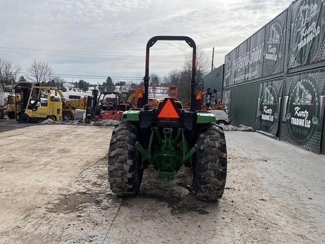 Image of John Deere 4052M equipment image 2