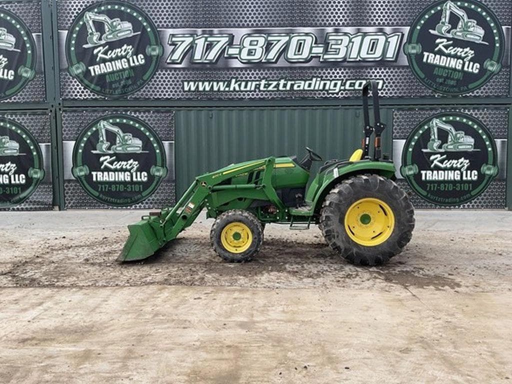 Image of John Deere 4052M Primary image