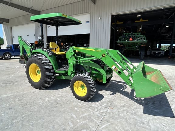 2018 John Deere 4052R Equipment Image0