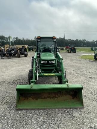 Image of John Deere 4052R equipment image 1