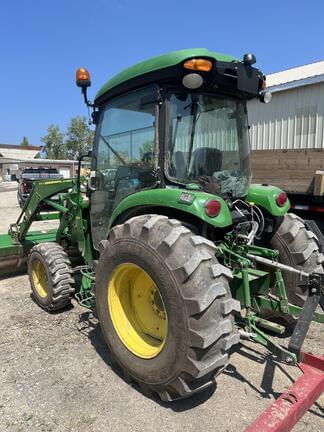 Image of John Deere 4052R equipment image 2