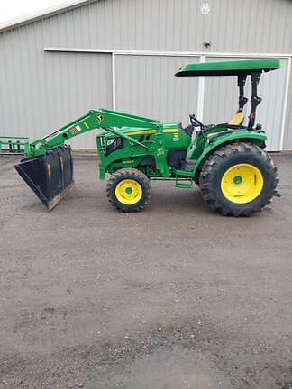 Image of John Deere 4052R Primary image