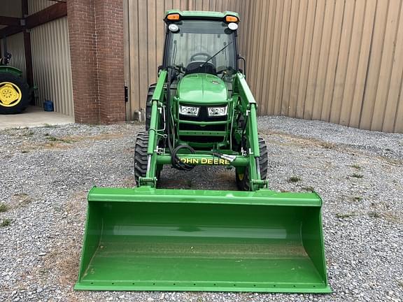 Image of John Deere 4052R equipment image 3