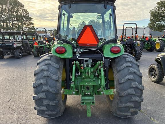 Image of John Deere 4052R equipment image 3