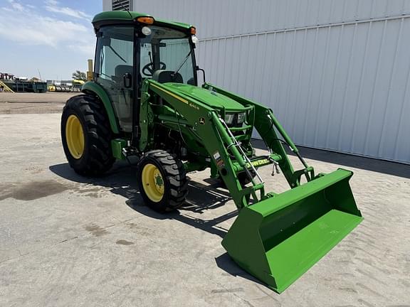 Image of John Deere 4052R equipment image 3