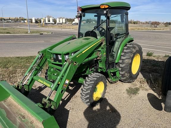 Image of John Deere 4052R Primary image