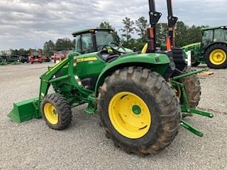 Image of John Deere 4066M equipment image 1