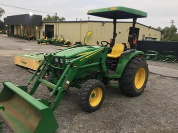 Main image John Deere 4066M