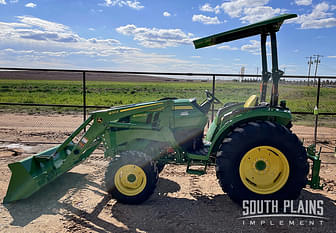 2018 John Deere 4066M Equipment Image0