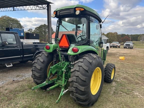 Image of John Deere 4066R equipment image 3