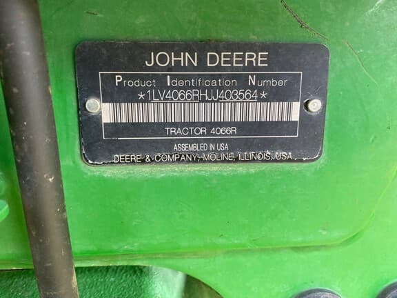 Image of John Deere 4066R equipment image 4