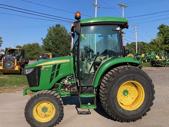 Image of John Deere 4066R equipment image 1