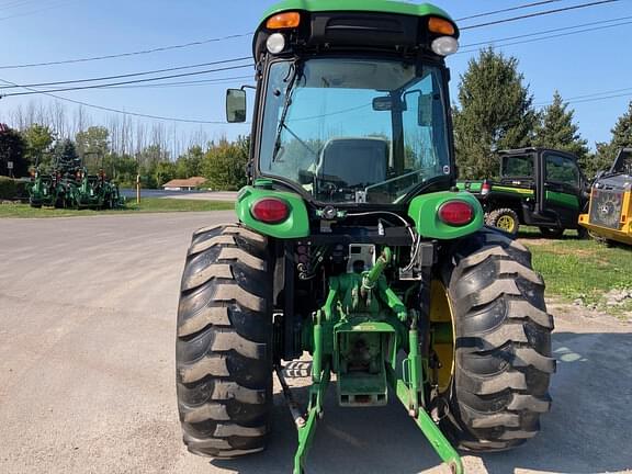 Image of John Deere 4066R equipment image 3