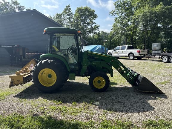 Image of John Deere 4066R equipment image 3
