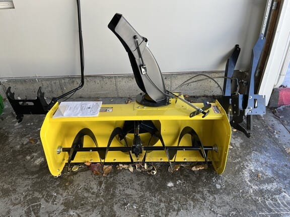 Main image John Deere 44" Snowblower