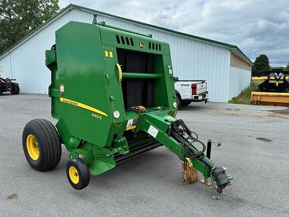 Image of John Deere 440E Image 1