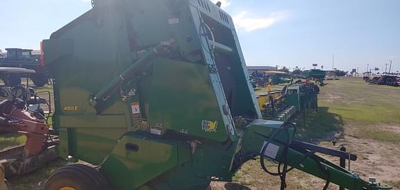 Image of John Deere 450E equipment image 4