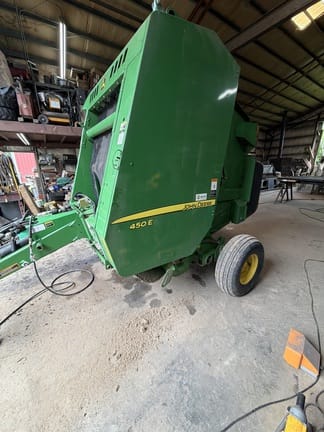 2018 John Deere 450E Equipment Image0