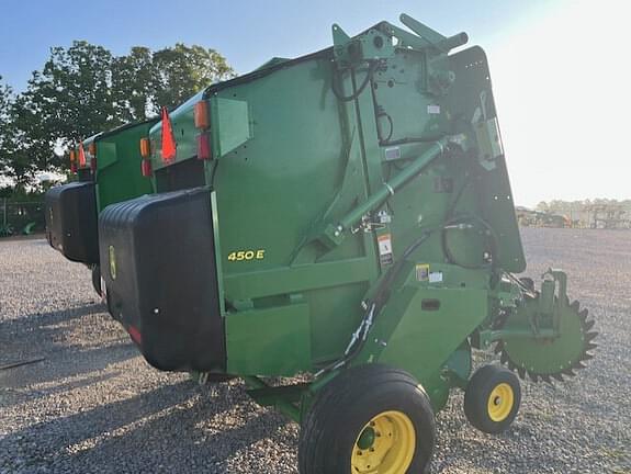 Image of John Deere 450E equipment image 1