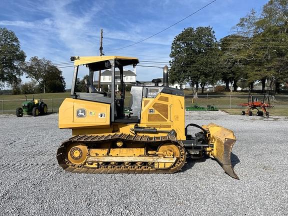 Image of John Deere 450K equipment image 4