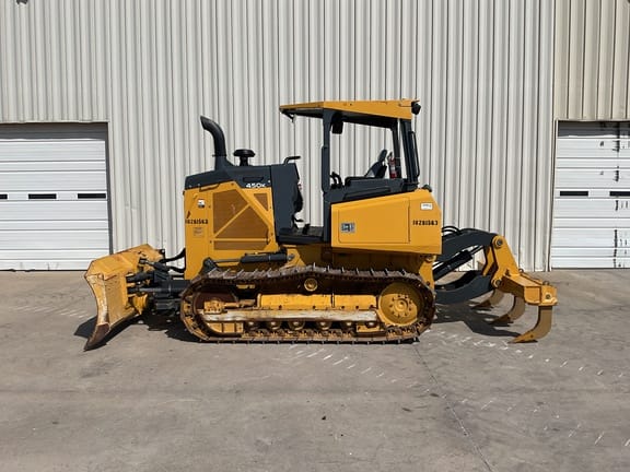 2018 John Deere 450K Equipment Image0