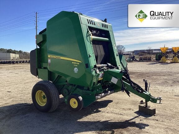 2018 John Deere 450M Silage Equipment Image0