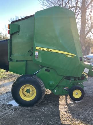 Image of John Deere 450M equipment image 1