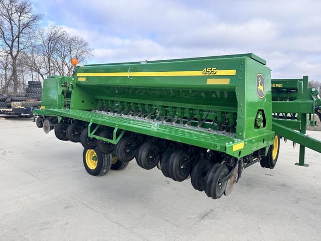 Image of John Deere 455 equipment image 4