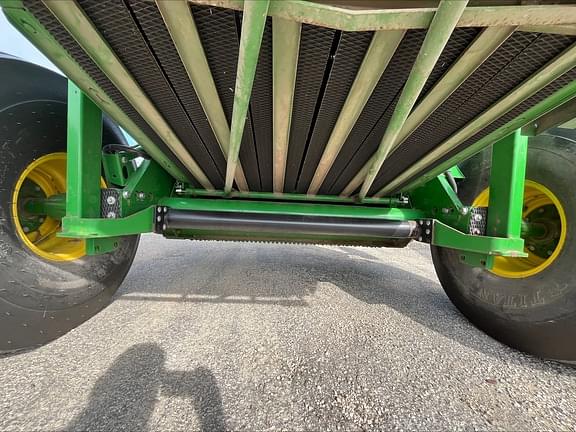 Image of John Deere 460M equipment image 3